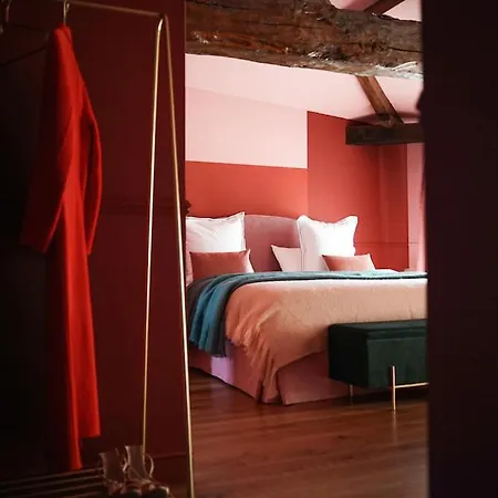 Chateau Haut-brisson Oda ve Kahvaltı 4*