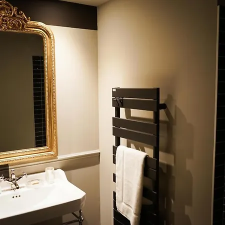 Chateau Haut-brisson 4* Vignonet