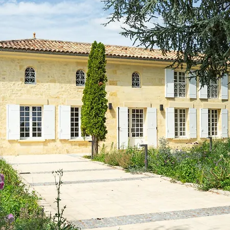 Chateau Haut-brisson Bed & Breakfast Vignonet