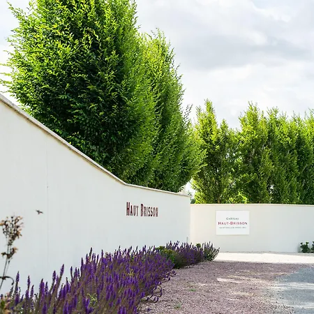 Bed & Breakfast Chateau Haut-brisson 4*