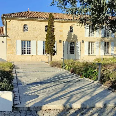 Chateau Haut-brisson 4* Vignonet
