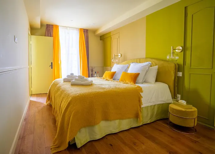 Chateau Haut-brisson 4*