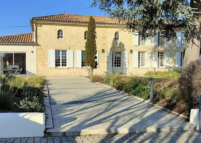 Chateau Haut-brisson 4* Vignonet