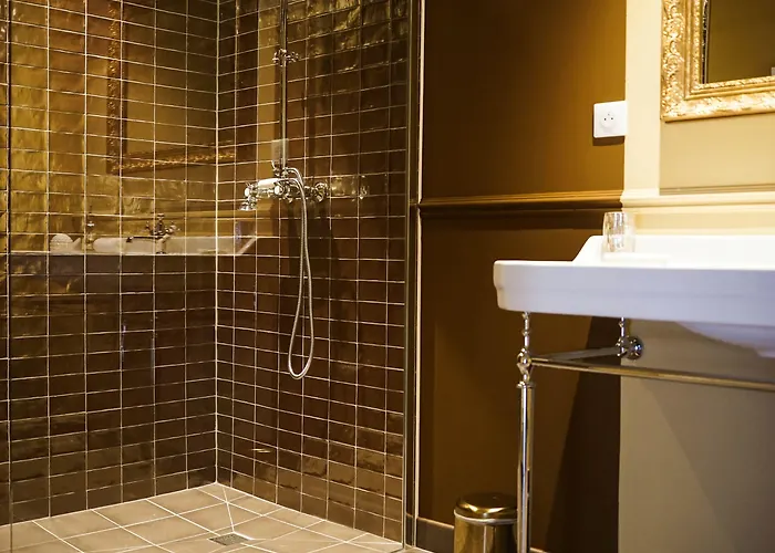 Bed & Breakfast Chateau Haut-brisson 4*