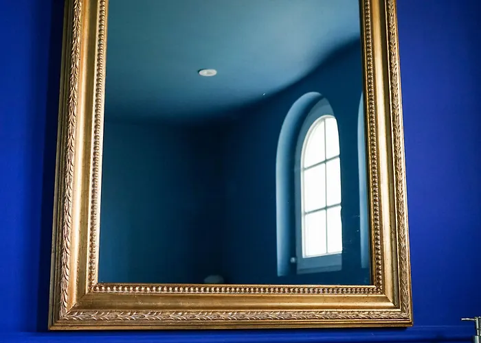 Chateau Haut-brisson Bed & Breakfast